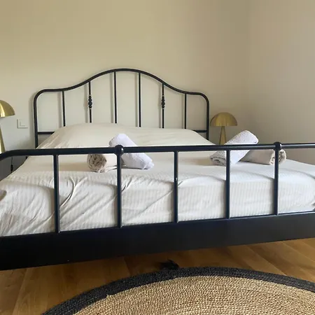 ゲストハウス Chambre, Cuisine A 10 Min Des Plages *